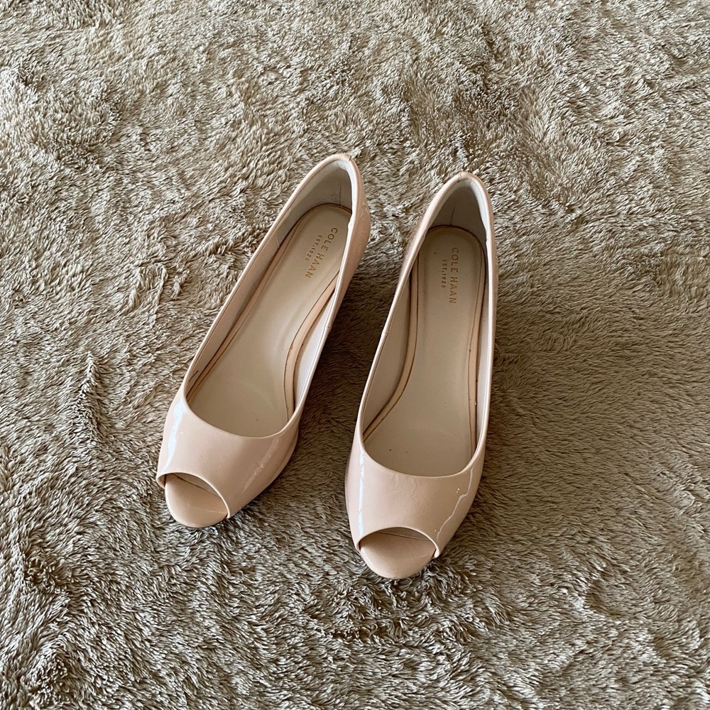 Cole Haan Sadie Open Toe Wedge, Nude Patent, Size 8, B width